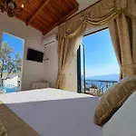 Olympia 호텔 Sarandë