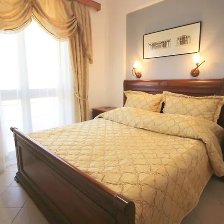 Olympia Otel 3*