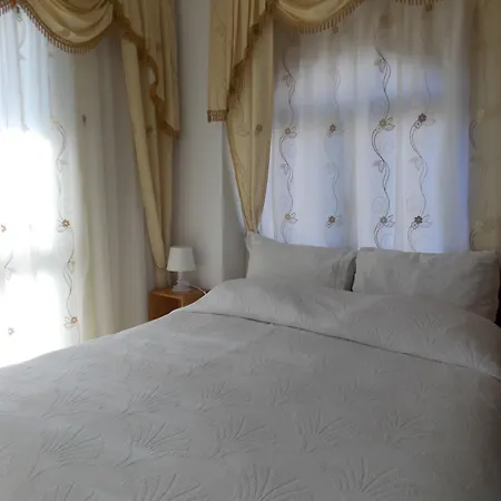 Olympia Hotel