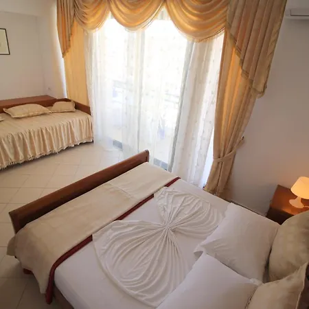Olympia Hotel