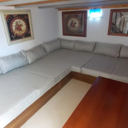 Olympia Hotel Sarandë