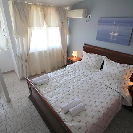 Olympia מלון 3*