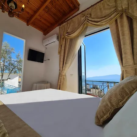 Olympia ホテル Sarandë